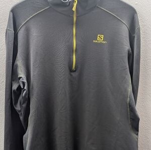 Salomon womens size XL half zip Grey / Yellow pulloverquarter zip  athletic